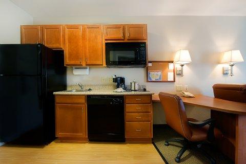 Candlewood Suites Wichita Falls At Maurine Street By Ihg Exterior photo